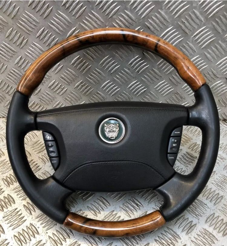 Genuine OEM Jaguar XJ XJR X350 X358 Wood Steering Wheel & Airbag in fantastic condition S Type