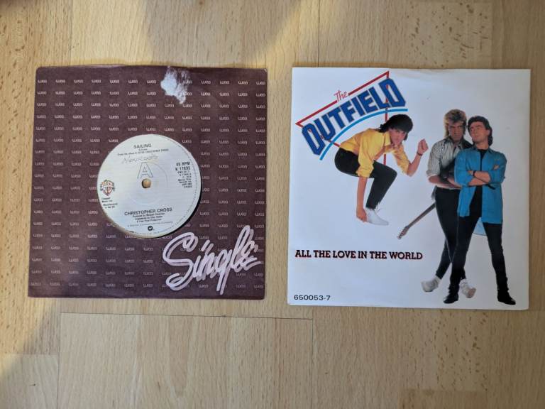 Vinyl 7 inch, sleeves:- Chris. Cross ; Men at work; OMD ;Orange juice ;Outfield;Tears for fears ;U2