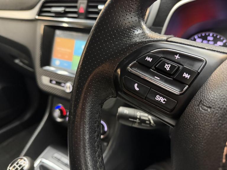 MG MG ZS 1.5 VTi-TECH Exclusive 2018