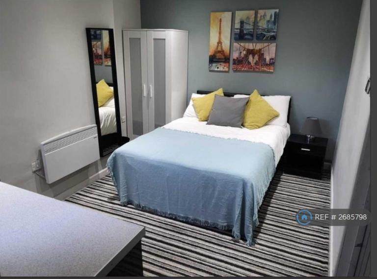 1 bedroom in Cross St, Oswestry, SY11 (#2685798)