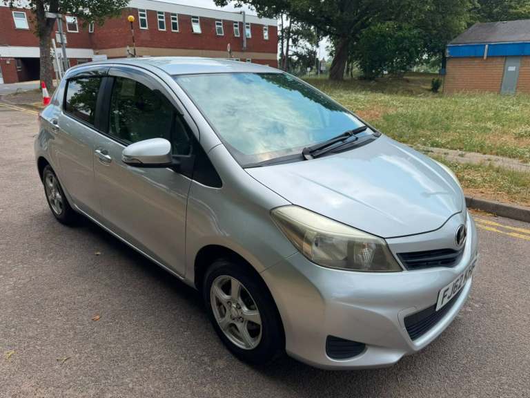 2013 Toyota Yaris 1.0 Automatic Hatchback Petrol Automatic