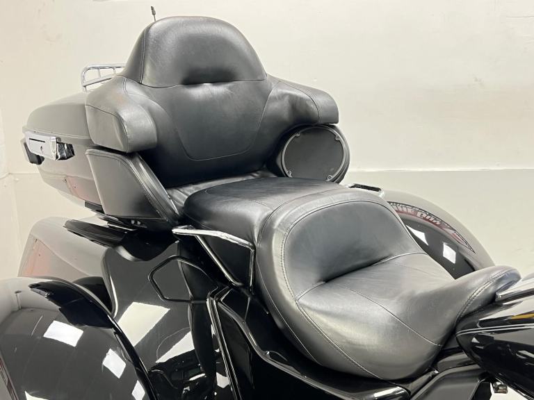 2015 Harley-Davidson Tri Glide 103 Trike - 20,000 Miles