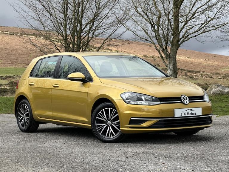 VOLKSWAGEN GOLF 1.4 TSI SE [Nav] 5dr Man, petrol, yellow + good history 2018