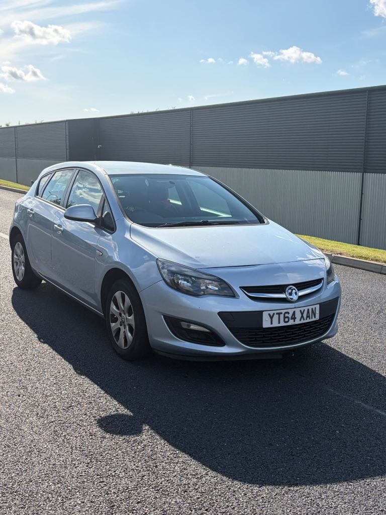 Vauxhall, ASTRA, Hatchback, 2014, Manual, 1598 (cc), 5 doors