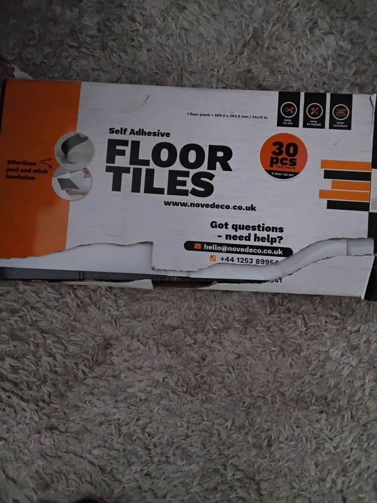 Peel & stick floor tiles 