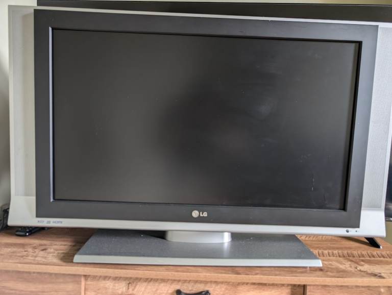 Working 32" TV