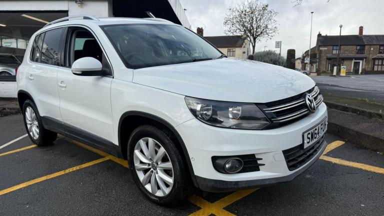 2015 Volkswagen Tiguan 2.0 TDi BlueMotion Tech Match 177 5dr ESTATE DIESEL Manual