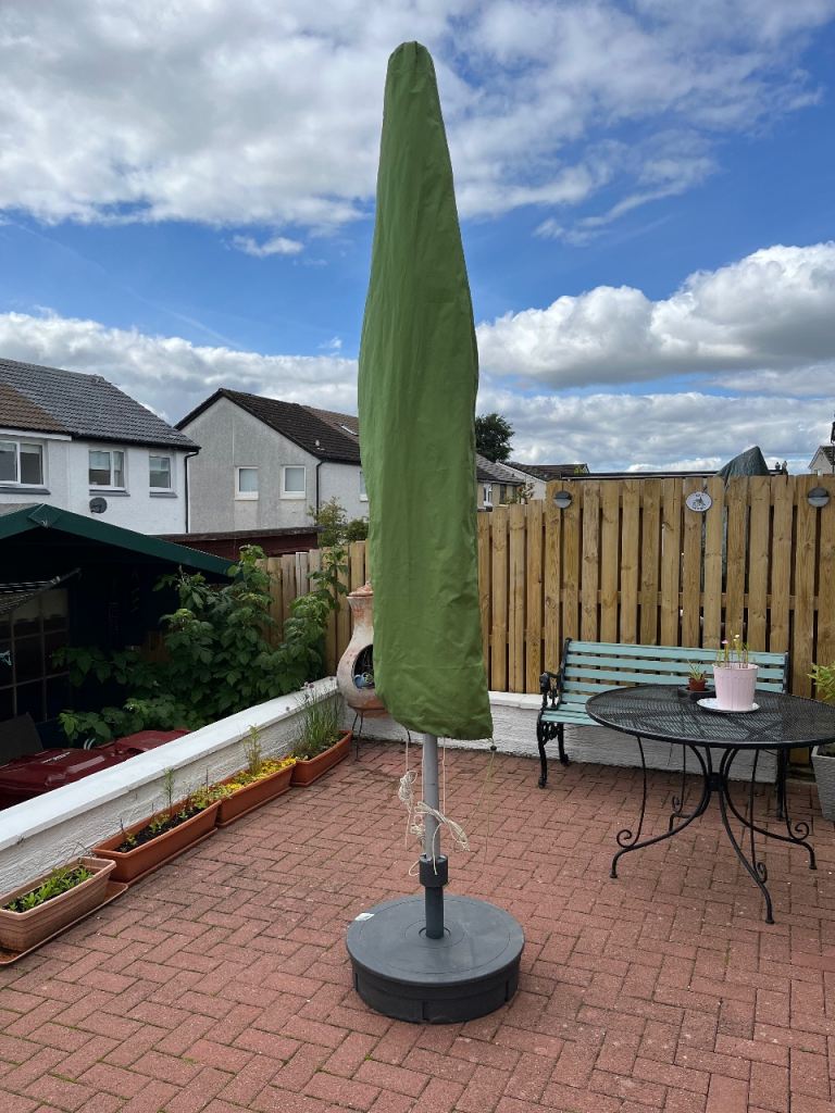  large Garden Parasol with Base and Cover – Good Condition