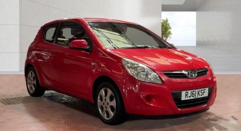 VERY LOW MILEAGE 46k HYUNDAI i20 1.2 Petrol !!!