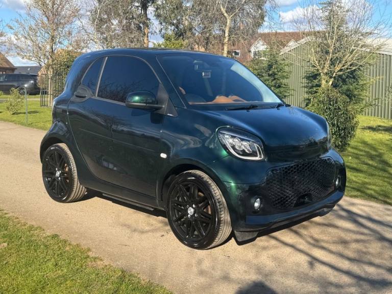 2021 SMART FORTWO 17.6KWH RACING GREEN EDITION COUPE 2DR ELECTRIC AUTO (22KW CHA