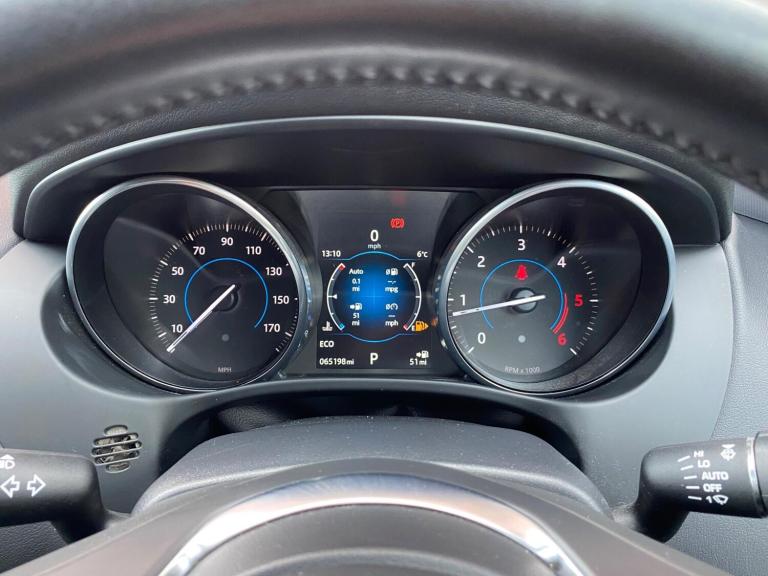 2016 Jaguar XE 2.0d R-Sport Auto Euro 6 (s/s) 4dr SALOON Diesel Automatic