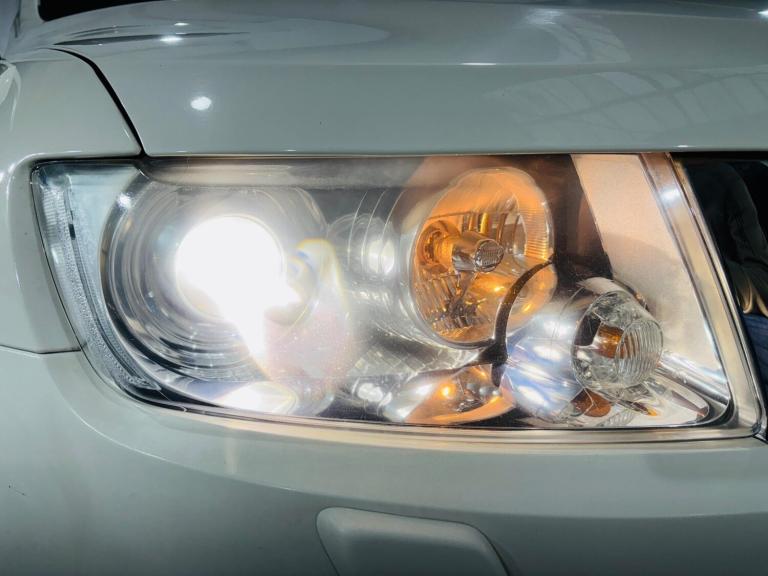 2012 Jeep Grand Cherokee 3.0 V6 CRD Overland Auto 4WD Euro 5 5dr ESTATE Diesel Automatic