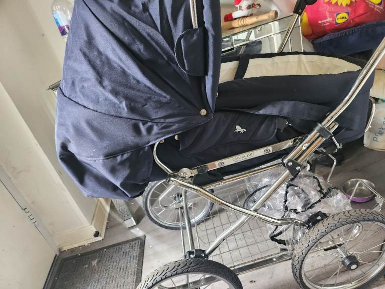 Churchill pram