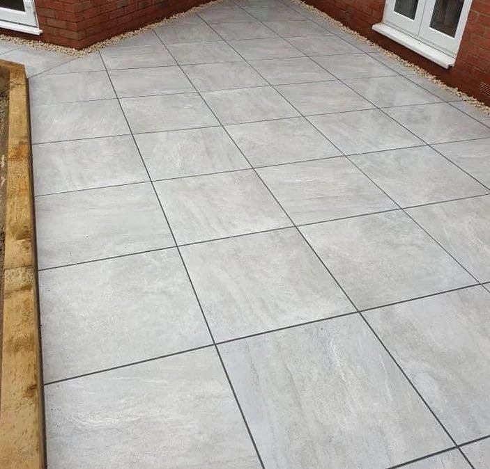 Ultra Aspen slabs: Bianco (28.8m²) and  Grigio (33.82m²)  Clearance