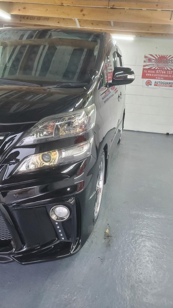 Toyota vellfire golden eyes 2.4 automatic 7 seat japanese import 56k miles 2014 