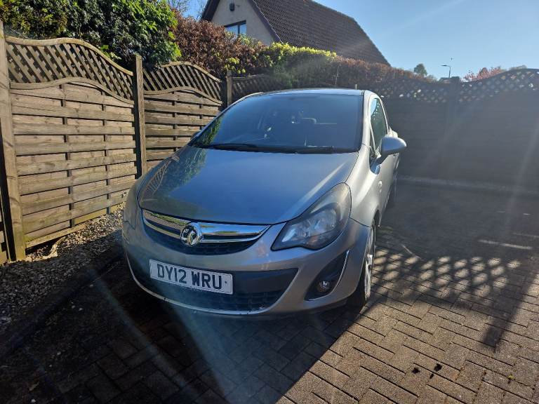 Vauxhall, CORSA, Hatchback, 2012, Silver, Manual, 1229 (cc), 3 doors