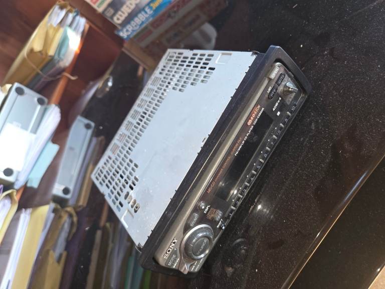 Sony car radio single din