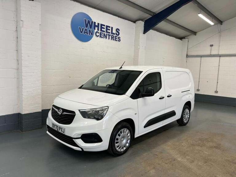 2020 Vauxhall Combo Combo 1.5 Turbo D 2300 Sportive L2 H1 Euro 6 (s/s) 4dr Panel Van Diesel Manual