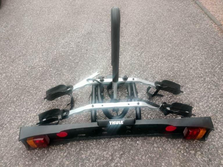 Thule RideOn 2-Bike Towbar Bike Rack – Tilting Platform Carrier with Lights