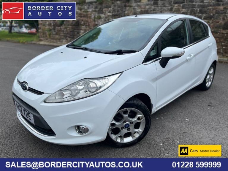 2012 Ford Fiesta 1.25 Zetec Hatchback 5dr Petrol Manual (129 g/km, 81 bhp) Hatchback Petrol Manual