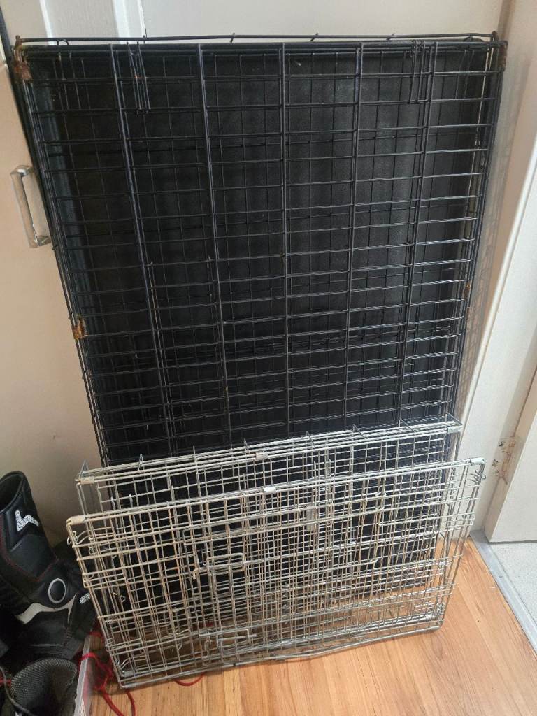 2x dog cages