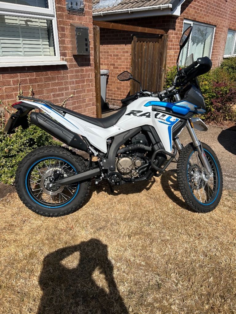 Voge 300 Rally look