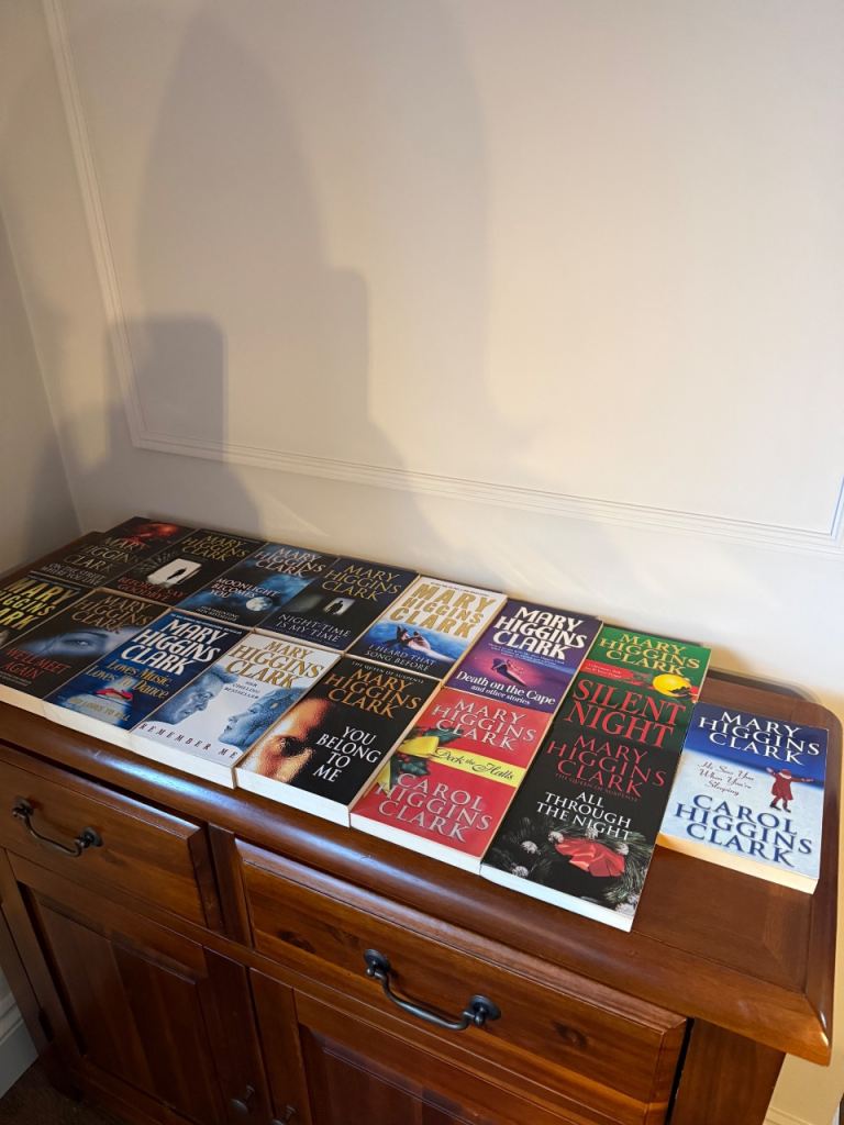 Brand new collection of 15 Mary Higgins Clark crime, mystery paperback books
