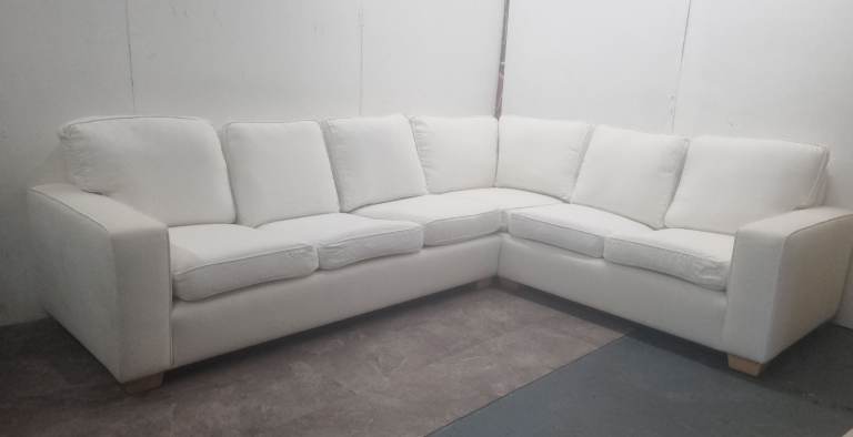 White Corner Sofa *Can Deliver*