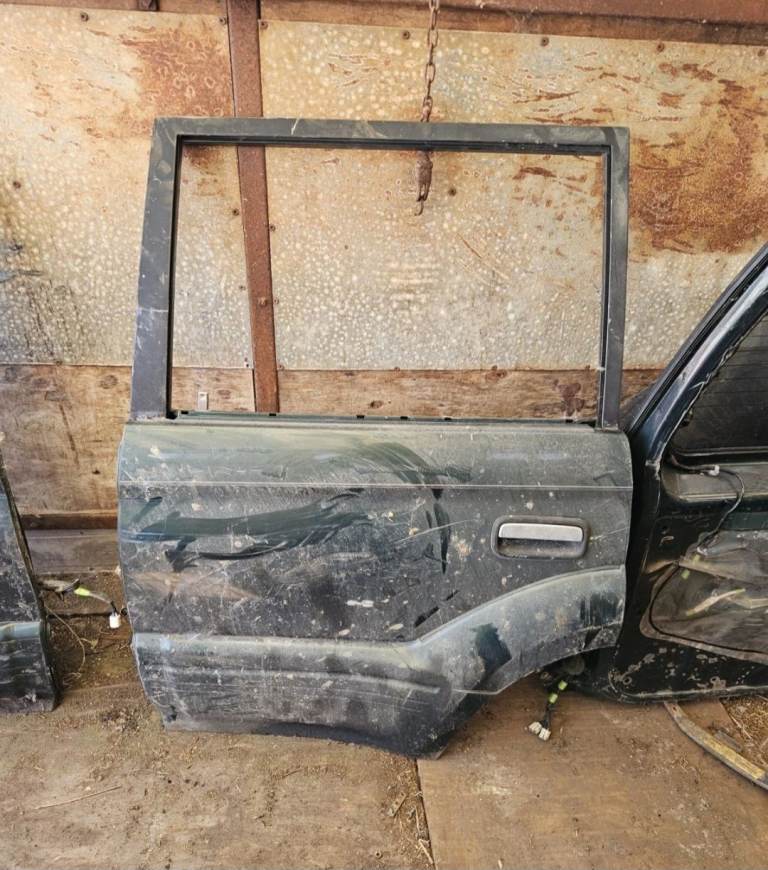 Land Cruiser Colorado Passenger Rear Door SPARES OR REPAIRS Landcruiser 4x4 