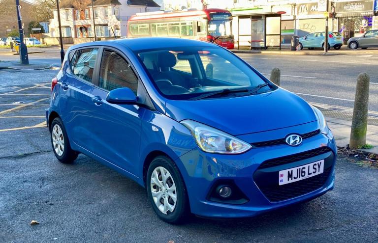 2016 Hyundai i10 1.0 SE Euro 5 5dr HATCHBACK Petrol Manual