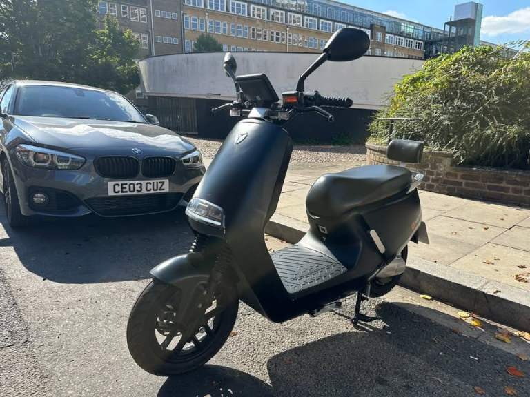 Motorbike Yadea G5 Electric Scooter