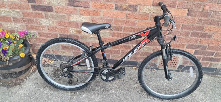 Kids Land Rover Criador 24inch wheel Mountain Bike - Black, Good Condition