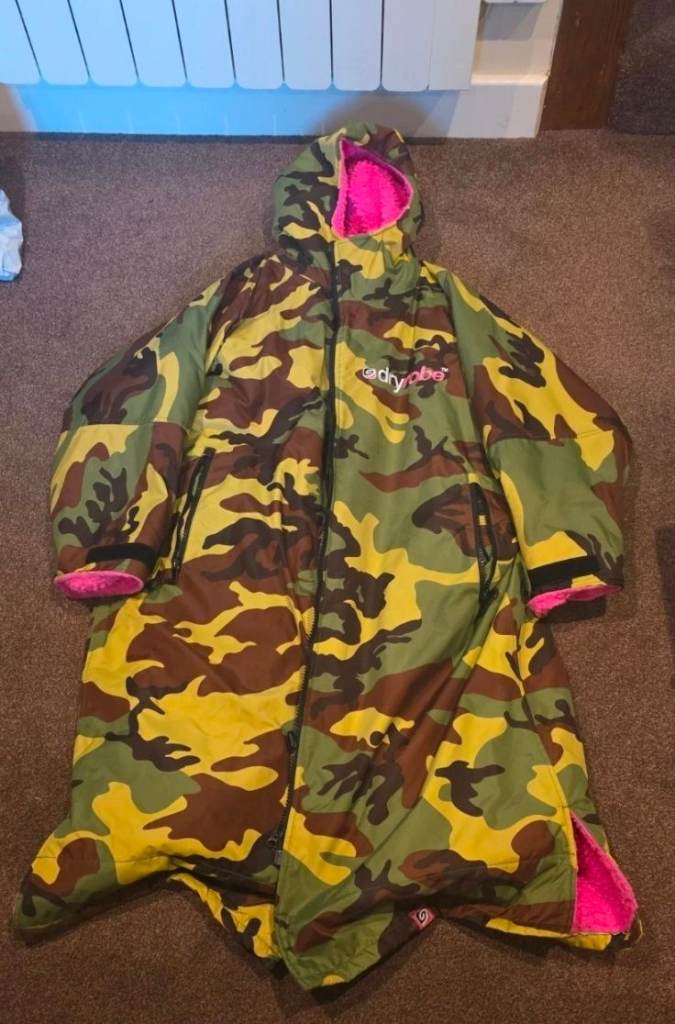 Dry robe women khaki size small coat 