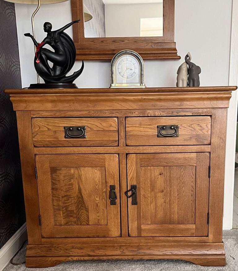 REDUCED FOR QUICK SALE - French Farmhouse Solid Oak Living Room Furniture Set – Excellent Condition