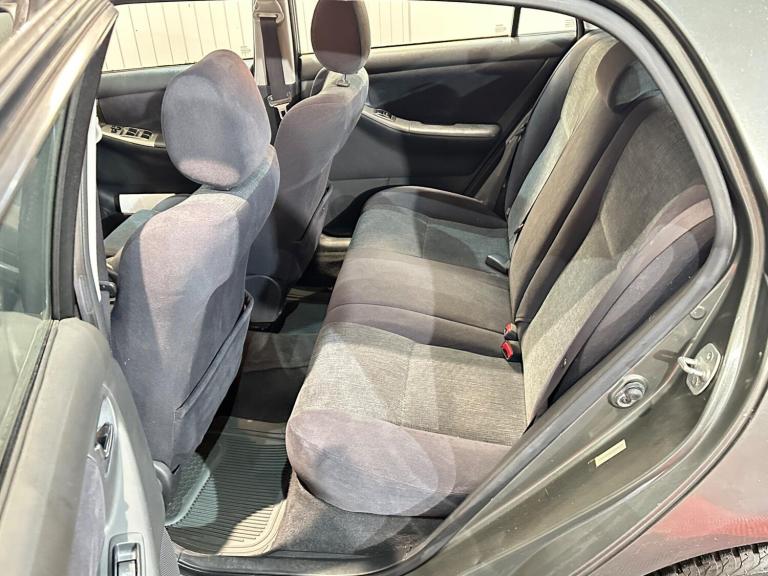 2002 Toyota Corolla 1.6 VVT-i T Spirit 5dr Auto HATCHBACK PETROL Automatic