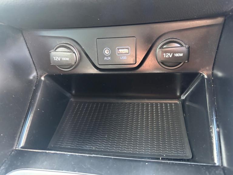 2016 Hyundai TUCSON 1.7 CRDi Blue Drive Premium SUV 5dr Diesel Manual Euro 6 (s/s) (116 ps) SUV D...