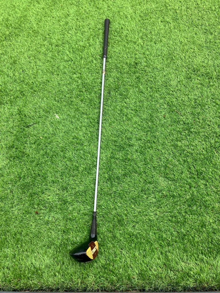 Classic Titleist Driver Golf Club
