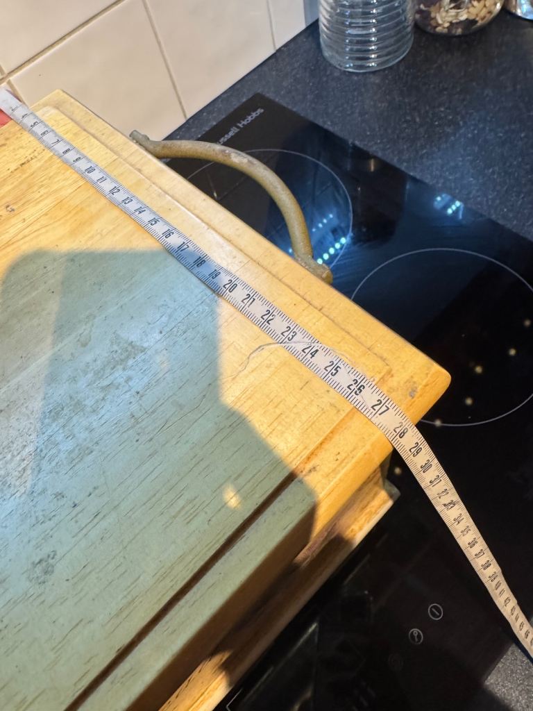 Solid wood bread bin