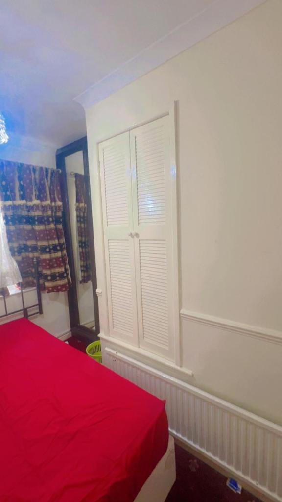 Single or double room available 
