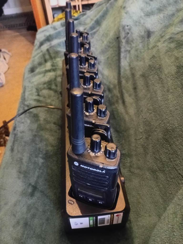 Motorola Walkie Talkie Radios with Multi-Charger