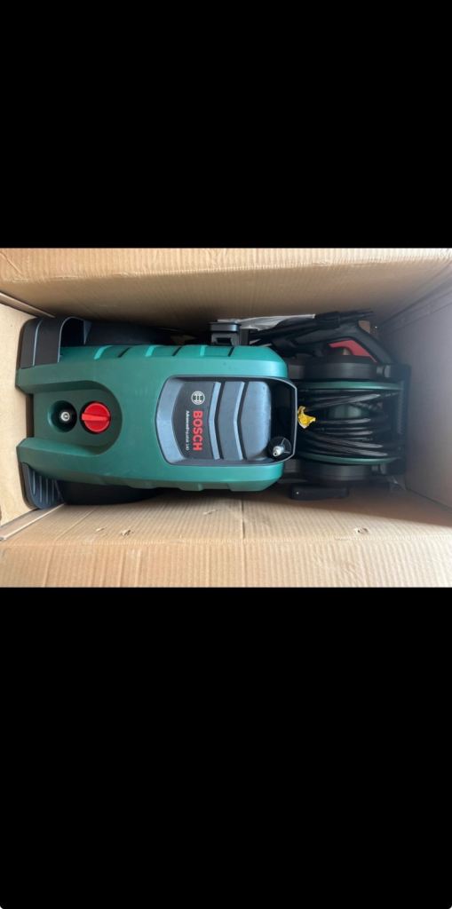 Bosch Advanced Aquatak 140 pressure washer 2100W