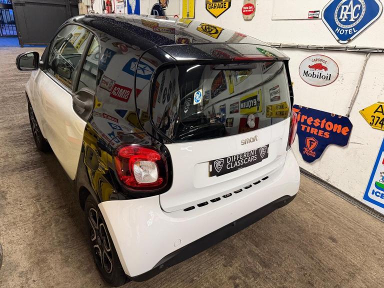 2017 smart fortwo 1.0 Prime Premium 2dr Auto COUPE PETROL Automatic