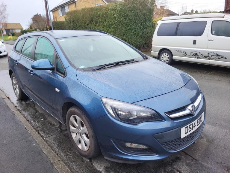 Vauxhall, ASTRA, Estate, 2014, Manual, 1598 (cc), 5 doors