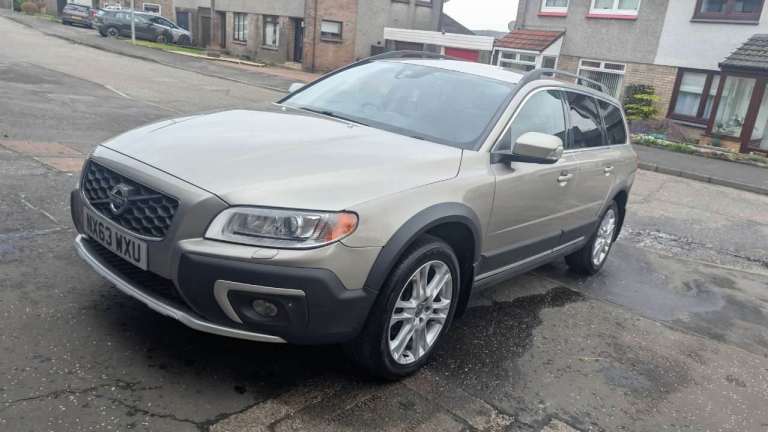 Volvo, XC70, Estate, 2013, Manual, 2400 (cc), 5 doors