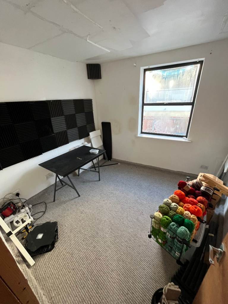 Monthy music studio and works space rentals Price all inc. 