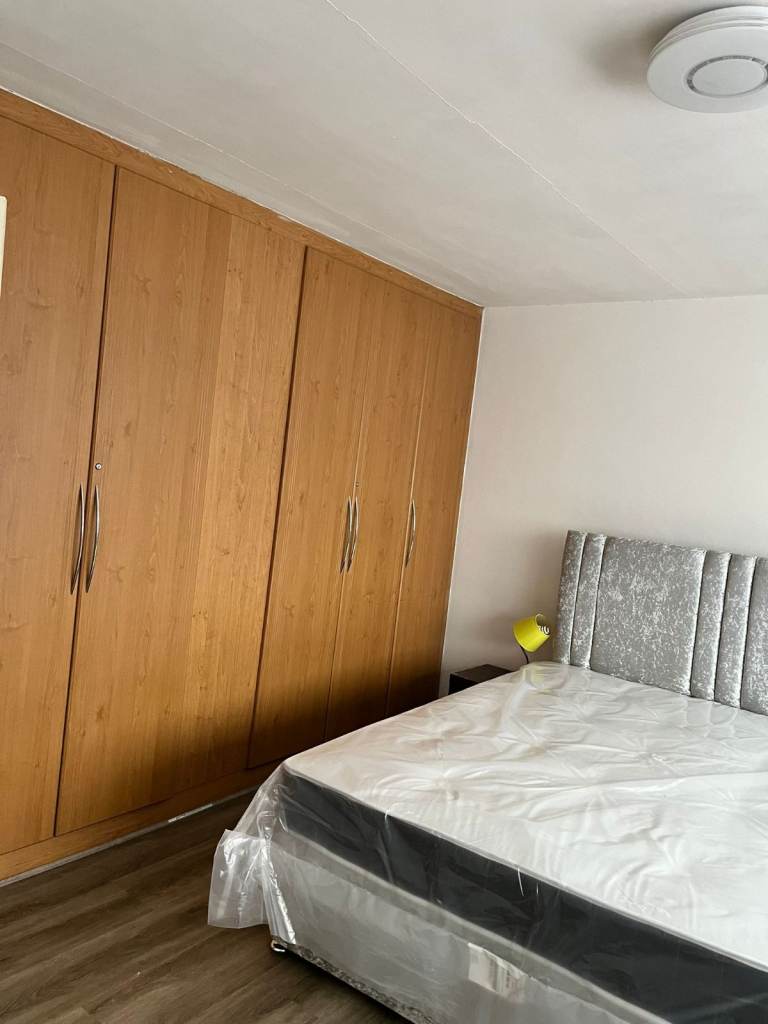 Spacious and Cosy Double Rooms for Rent in - UB4 0DS
