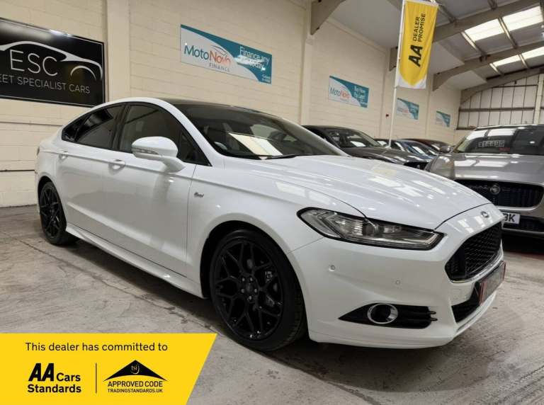 2017 Ford Mondeo 2.0 EcoBoost ST-Line Edition 5dr Automatic *22000 MILES* HATCHBACK Petrol Automatic