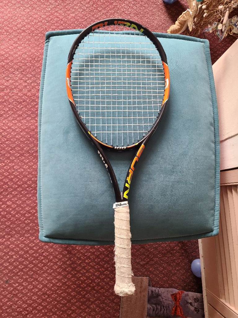 Wilson Burn tennis racket 
