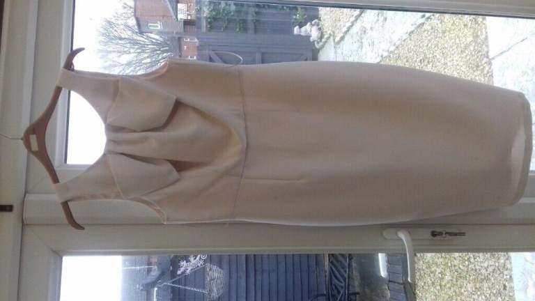 NEW..River Island.. £10.00...size 12..NEW..light grey..