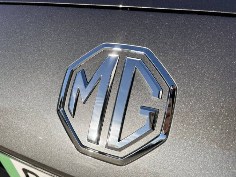 2023 MG MG4 SE Long Range Hatchback Electric Automatic